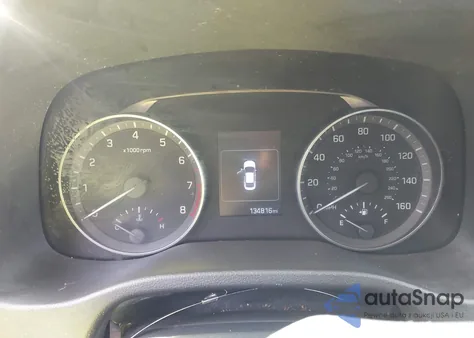 2018 Hyundai Elantra Value Edition z USA, uszkodzony, nr VIN KMHD84LF7JU606239